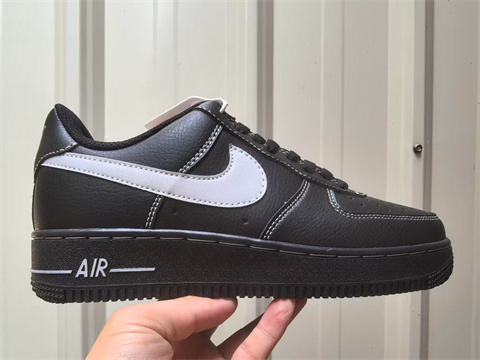 2859793d-Air-Force-1-Low-20260822.jpg