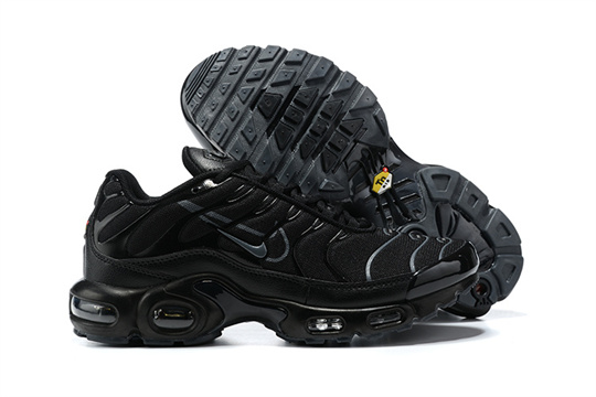 89195c43-Air-Max-Plus-20260819.jpg